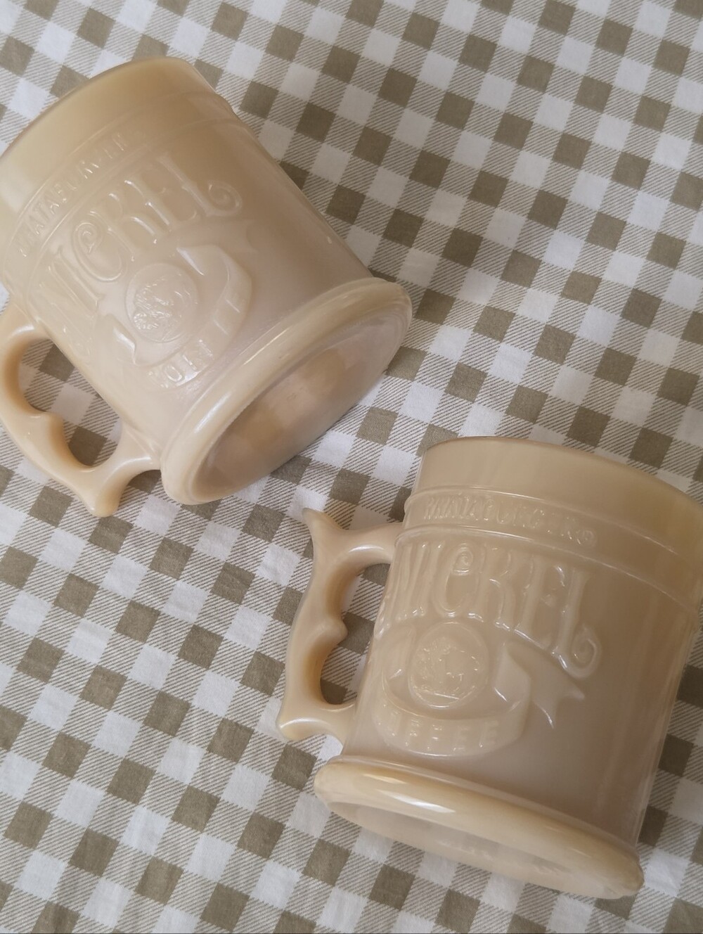 Vintage Set Of 2 Whataburger Buffalo Nickel Mugs, Butterscotch Milk Glass Pistol - Picture 2 of 13